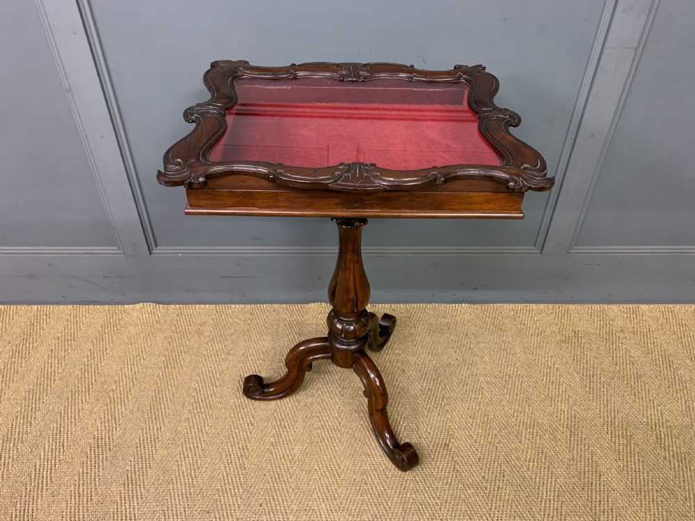 Victorian Rosewood Bijouterie Table
