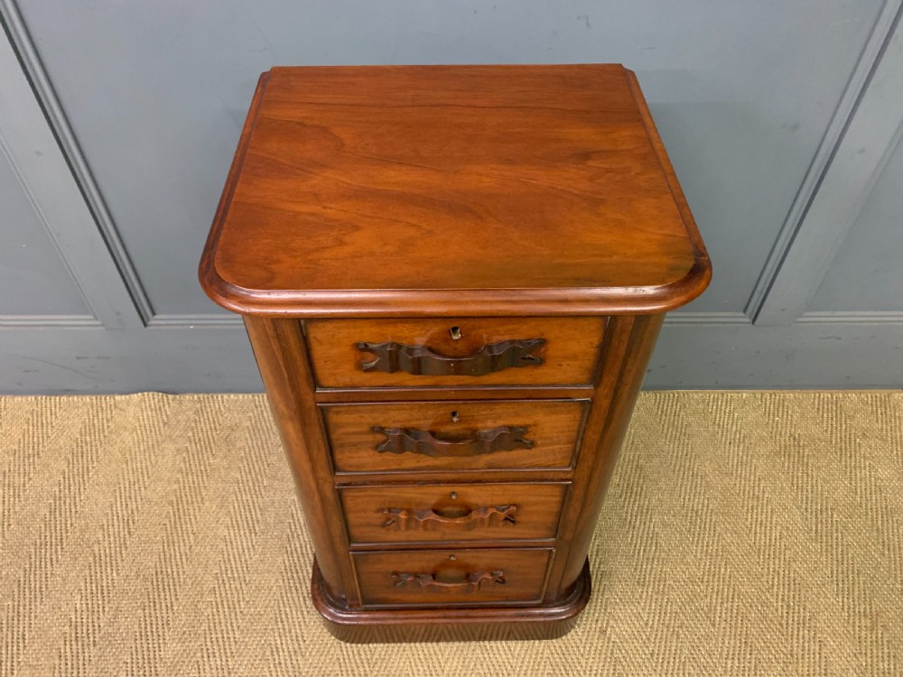 Pair of Victorian Mahogany Bedside Chests View VIII