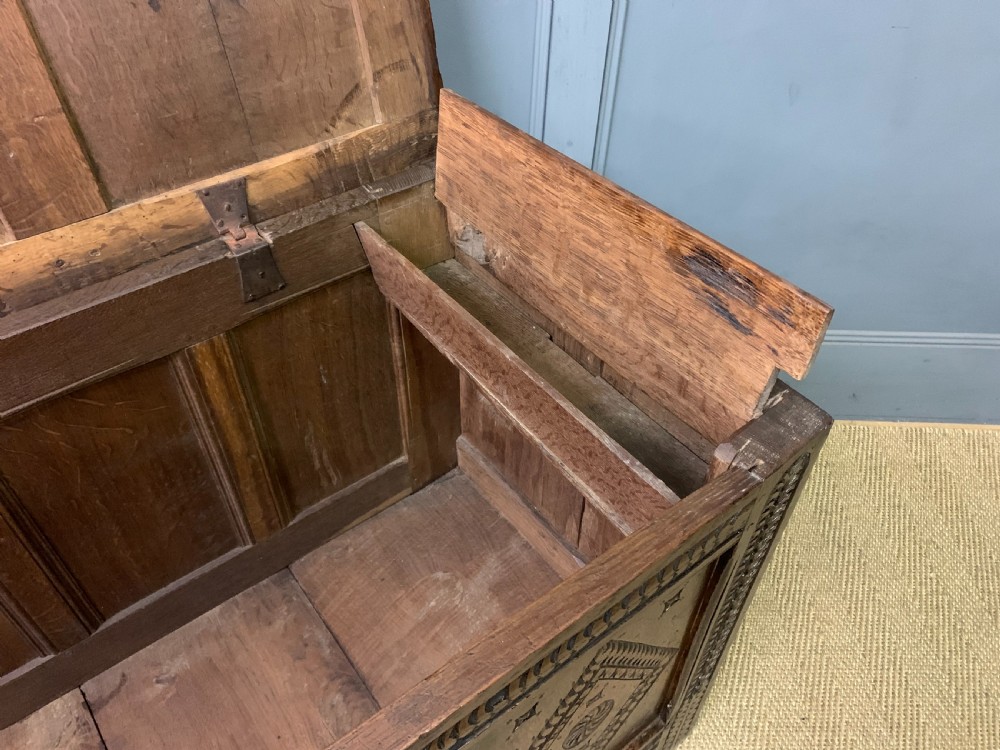 17th Century Oak Coffer View XIV