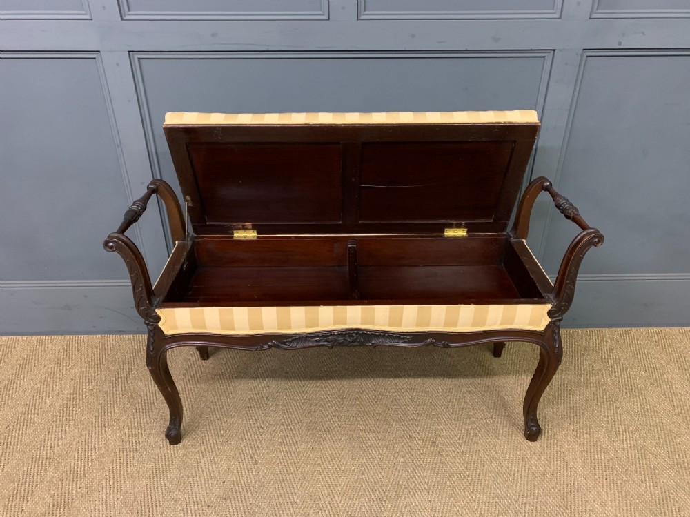 Mahogany Piano Duet Stool View V