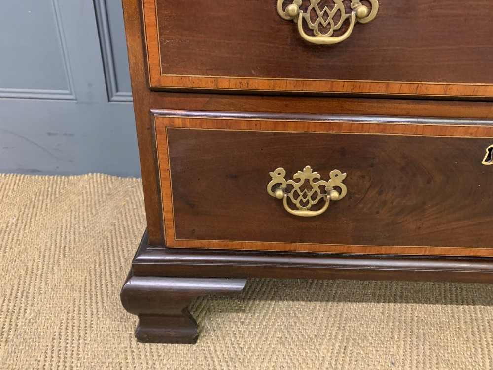 Inlaid Mahogany Georgian Bachelors Chest of Drawers View VI