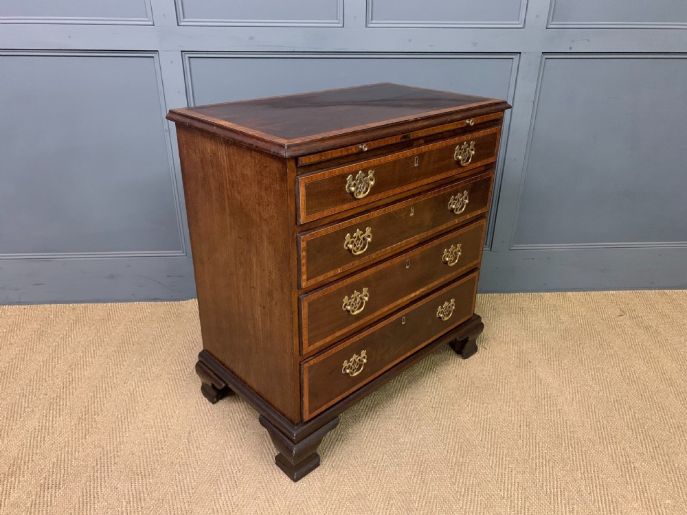 Inlaid Mahogany Georgian Bachelors Chest of Drawers View VIII