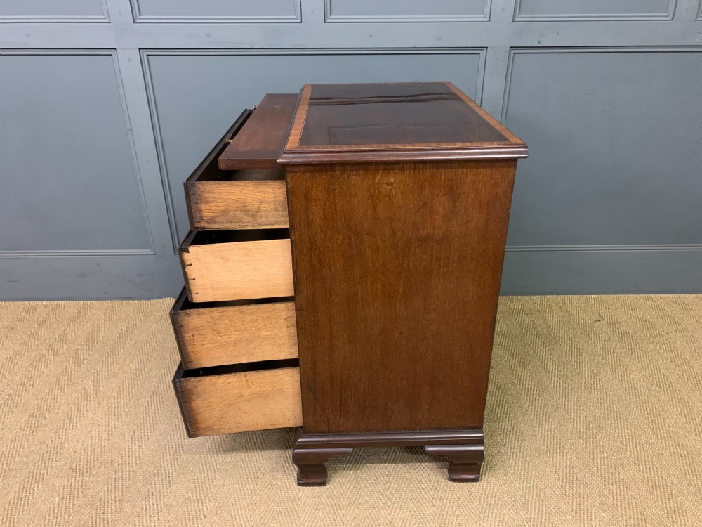 Inlaid Mahogany Georgian Bachelors Chest of Drawers View XIV