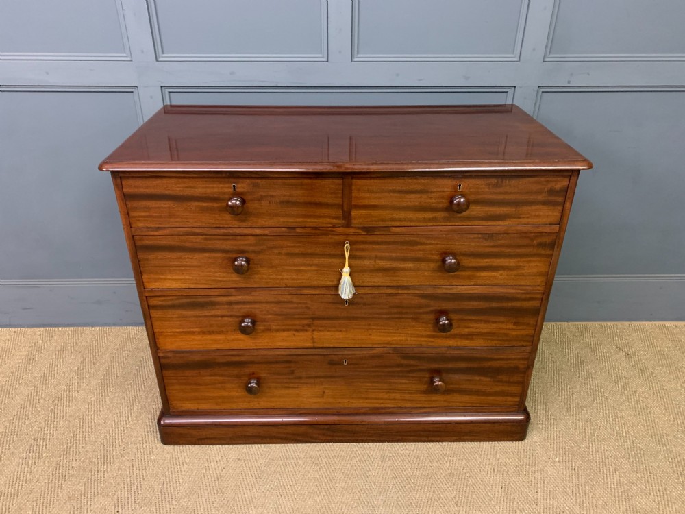 Gillows Mahogany Chest of Drawers