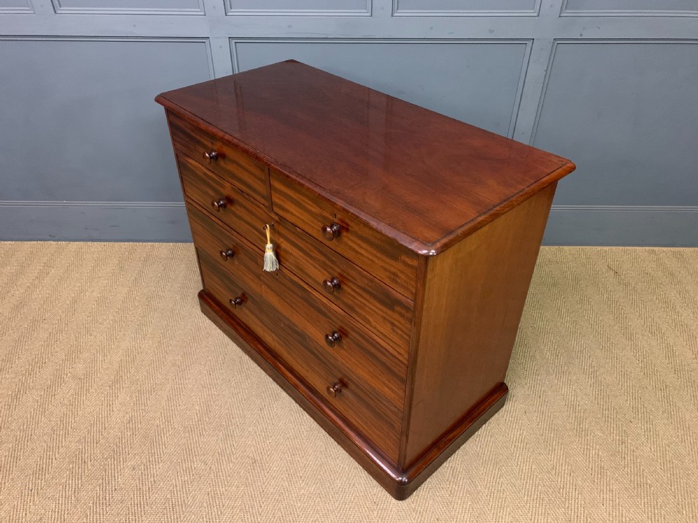 Gillows Mahogany Chest of Drawers View XIV