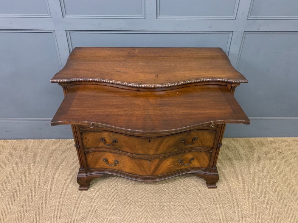 Serpentine Chest of Drawers by Waring and Gillow View VII
