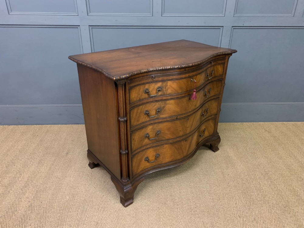 Serpentine Chest of Drawers by Waring and Gillow View IX