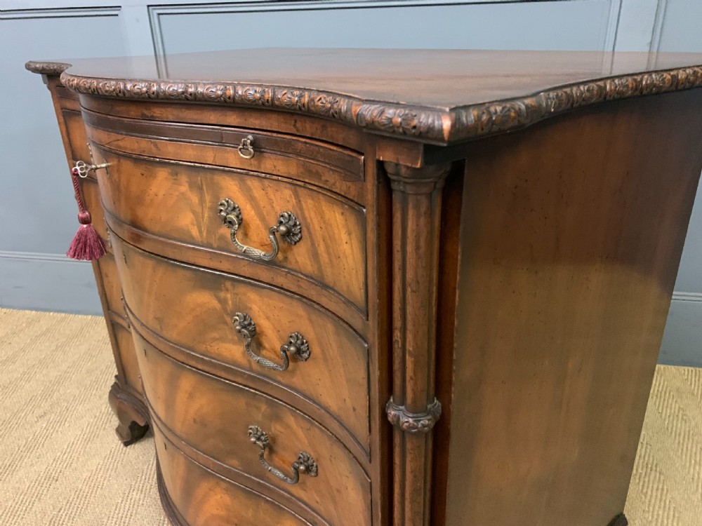 Serpentine Chest of Drawers by Waring and Gillow View XV