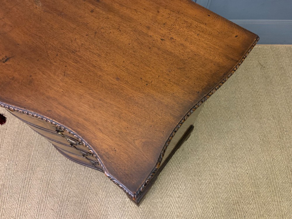 Serpentine Chest of Drawers by Waring and Gillow View XVI
