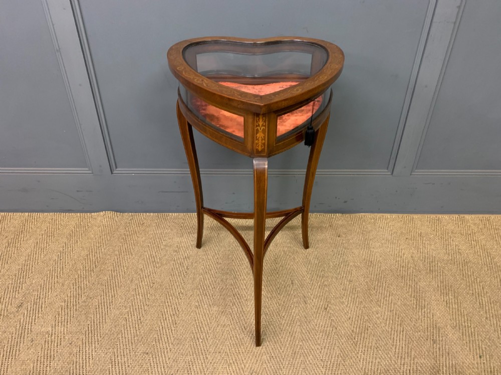 Inlaid Mahogany Heart Shaped Bijouterie Table View III