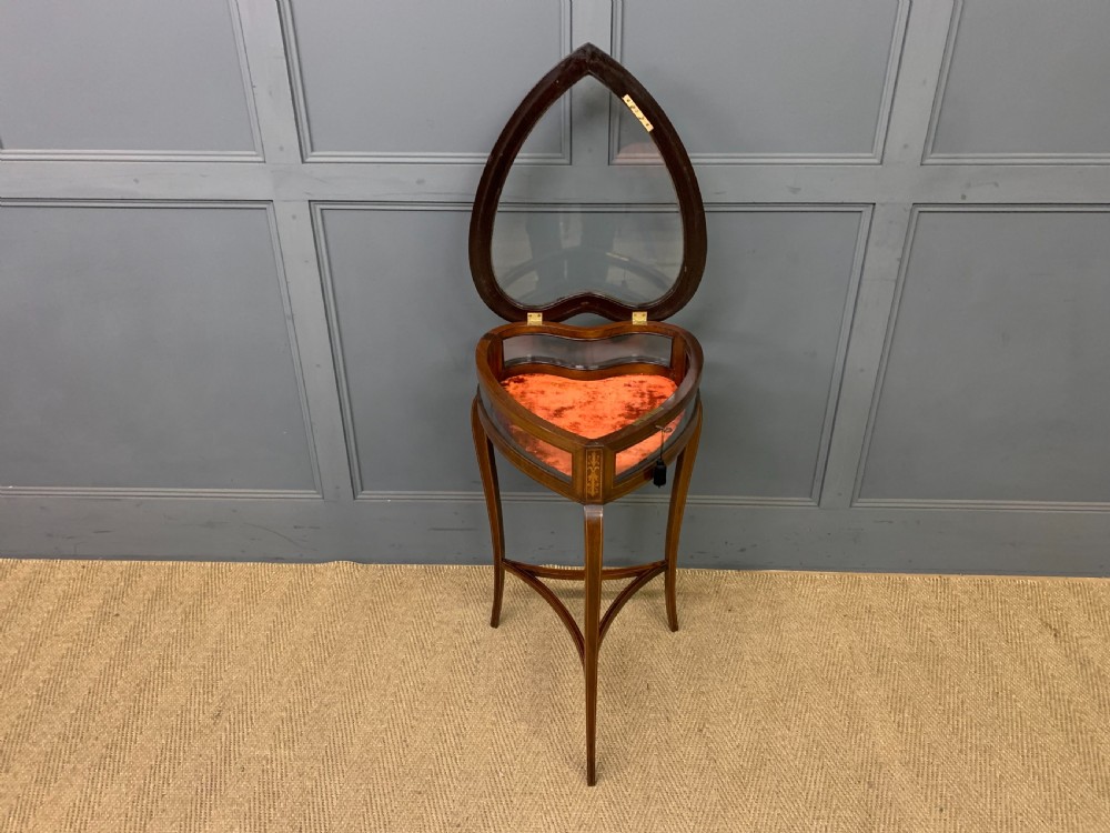 Inlaid Mahogany Heart Shaped Bijouterie Table View IX