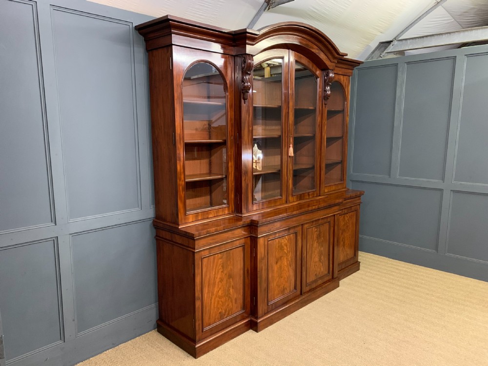 Imposing Victorian Mahogany Breakfront Bookcase View XIII