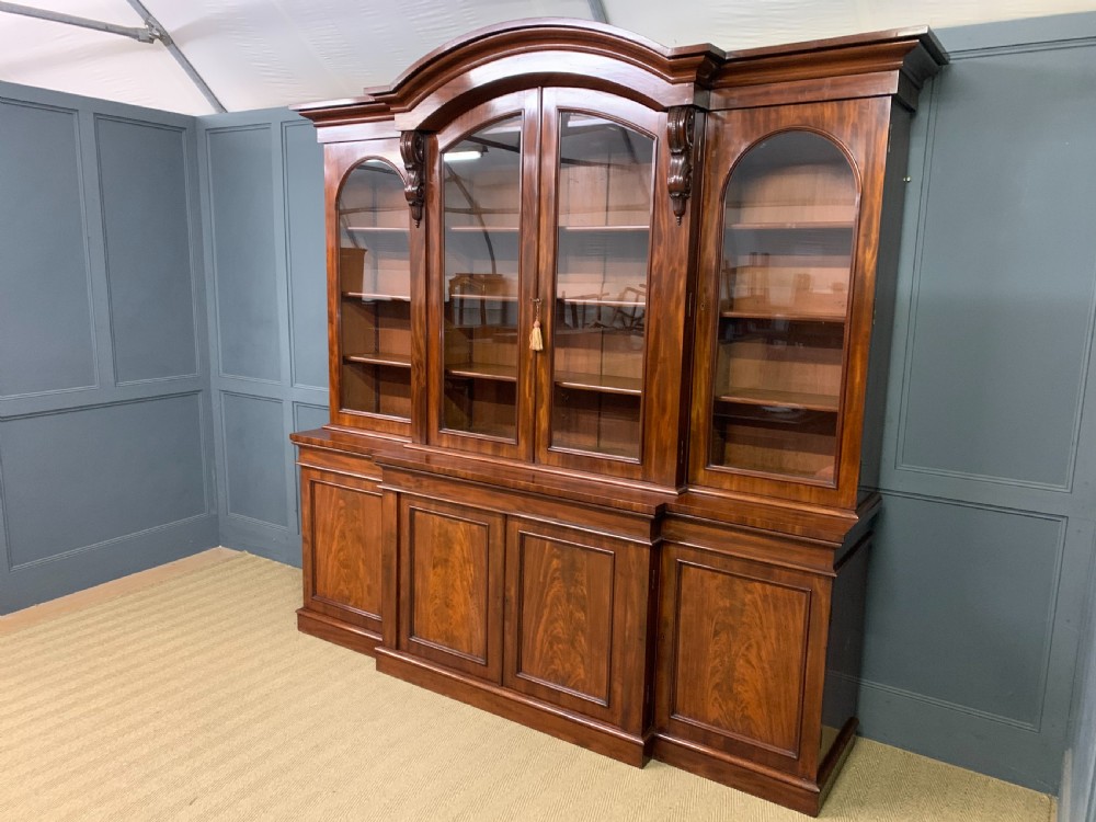 Imposing Victorian Mahogany Breakfront Bookcase View XIV