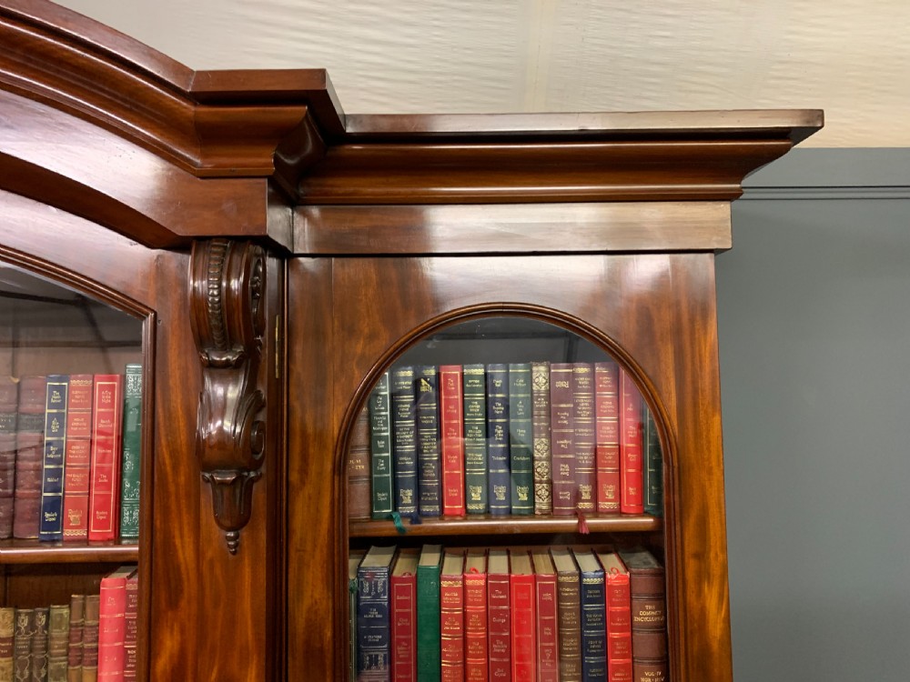 Imposing Victorian Mahogany Breakfront Bookcase View XVIII