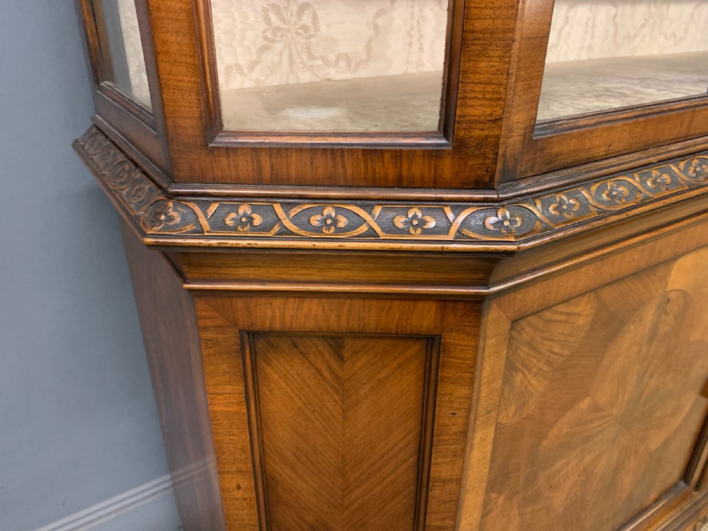 William and Mary Style Burr Walnut Cabinet View VII