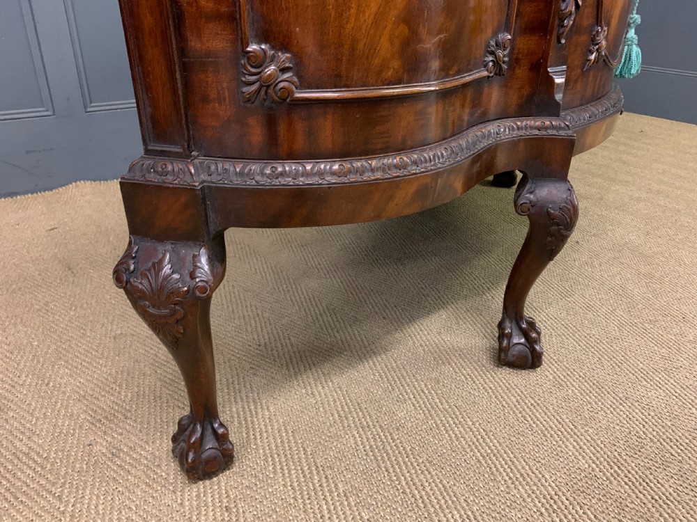 Chippendale Style Mahogany Commode by Gill & Reigate  View XV