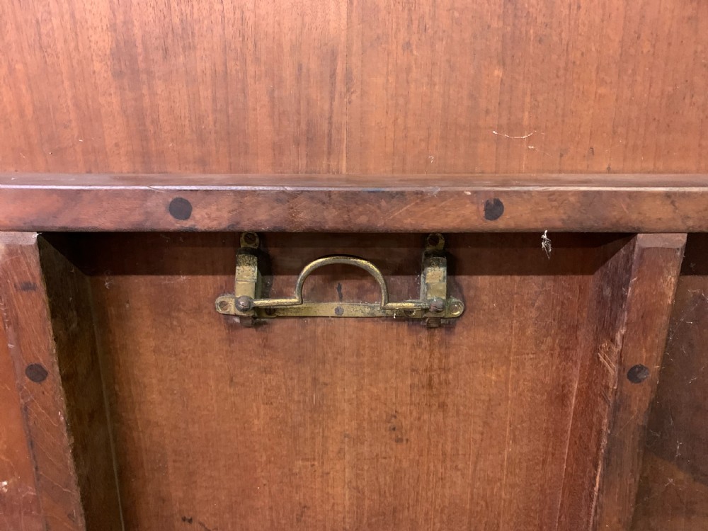 William IV Rosewood Loo Table View XVII