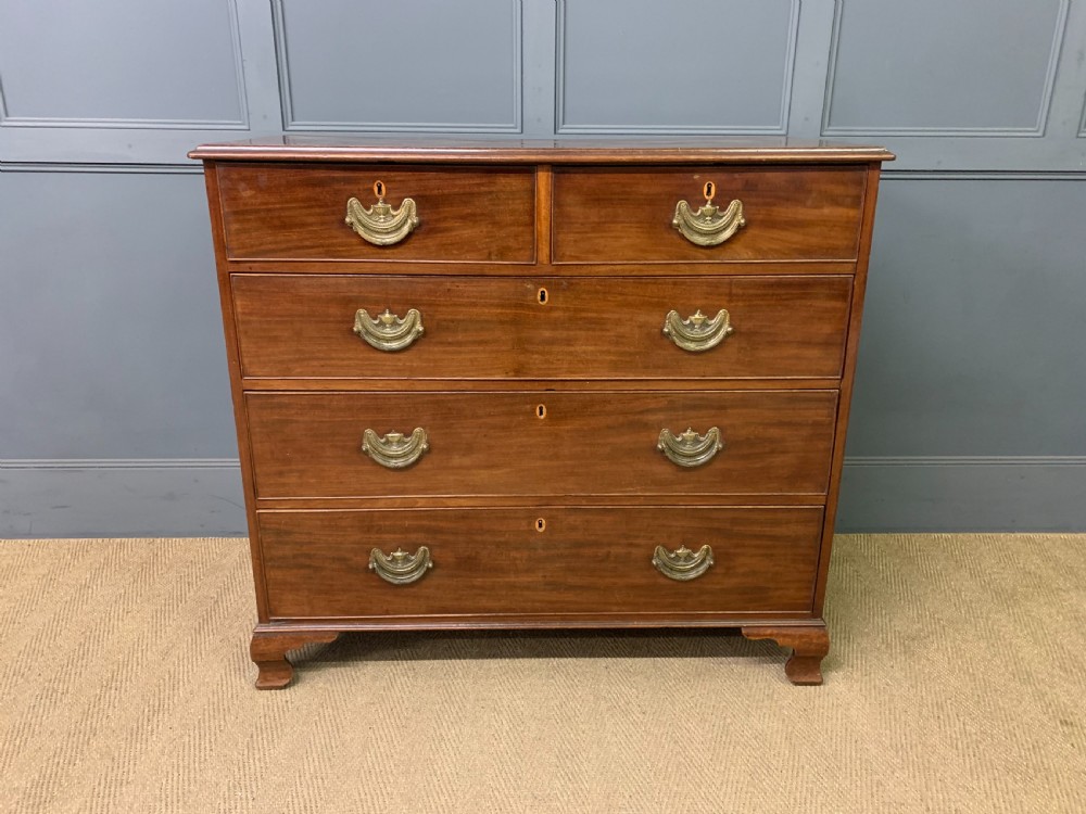 Georgian Mahogany Chest of Drawers View II