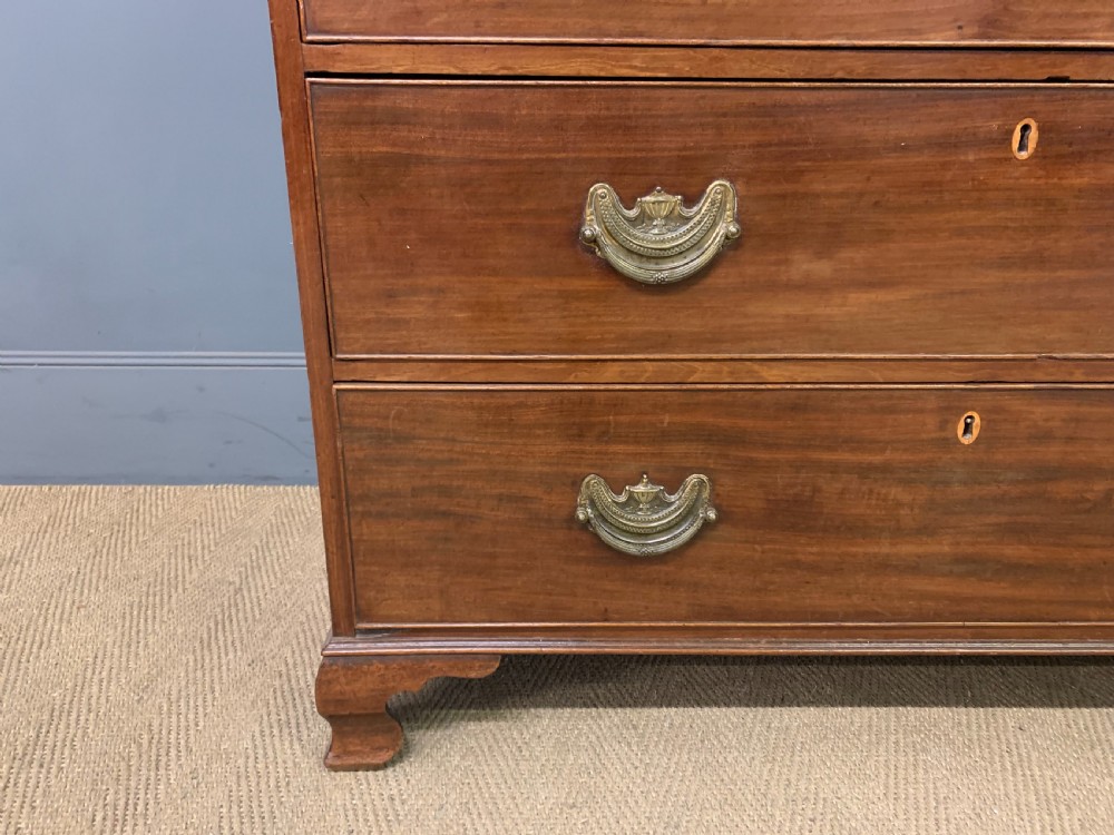 Georgian Mahogany Chest of Drawers View VIII