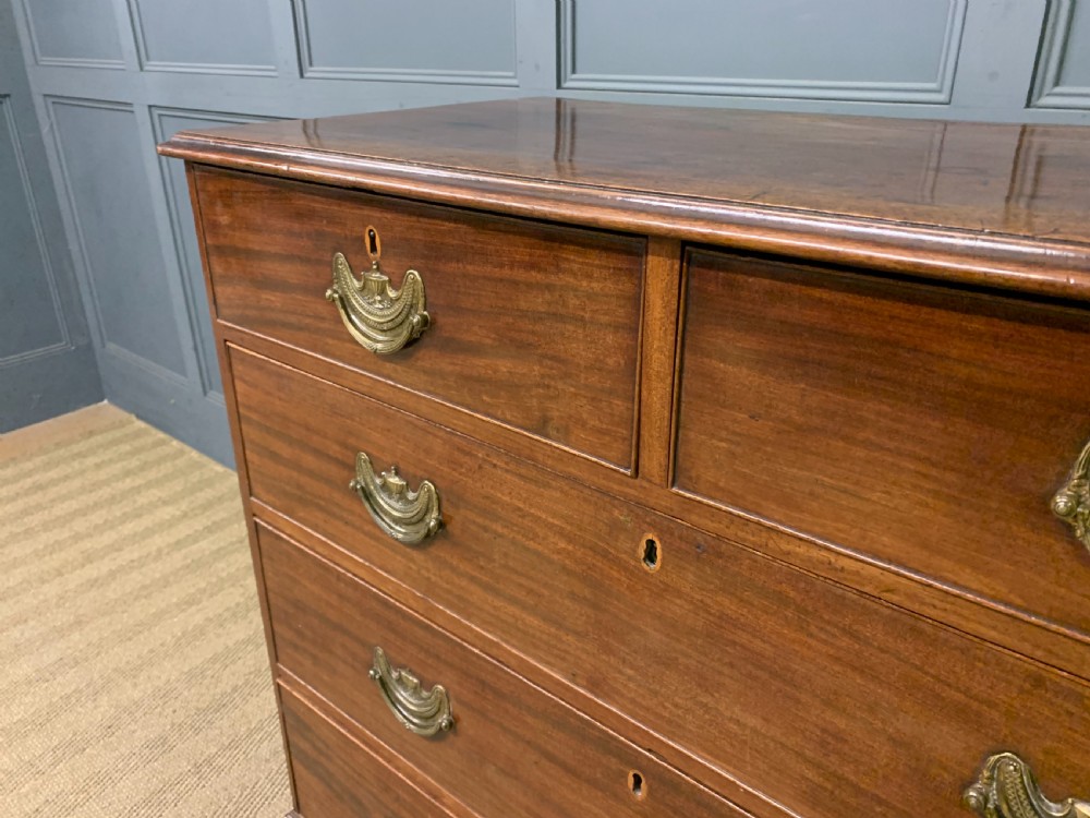 Georgian Mahogany Chest of Drawers View IX