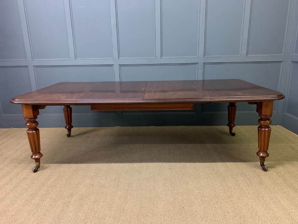 Victorian Mahogany 2 Leaf Extending Dining Table View V