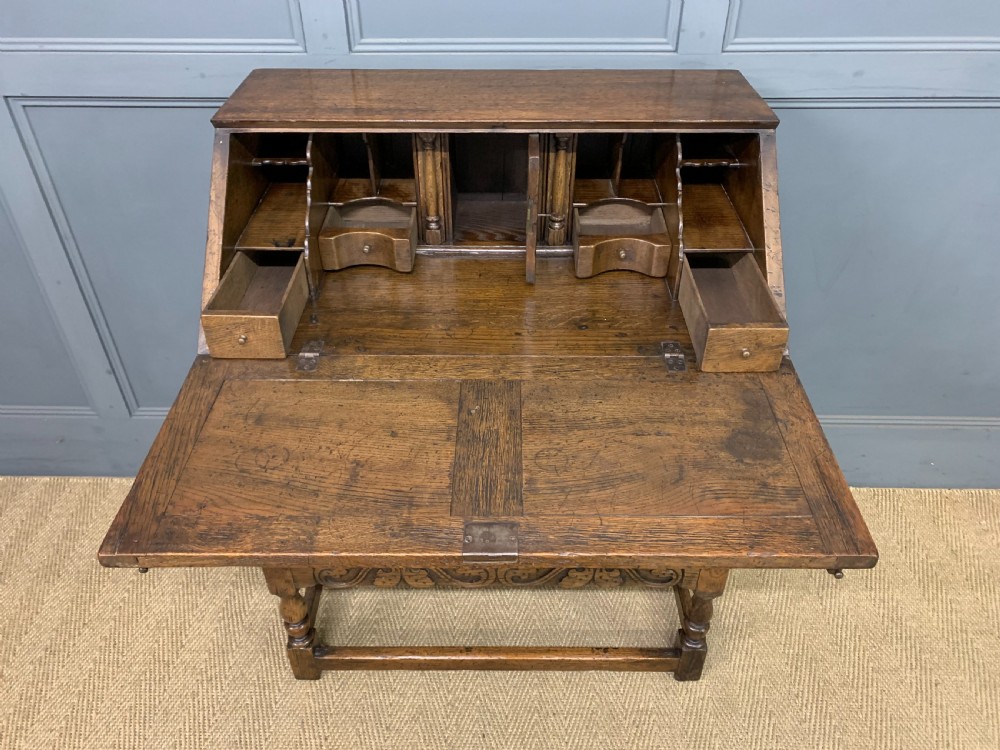 Oak Bureau View XI