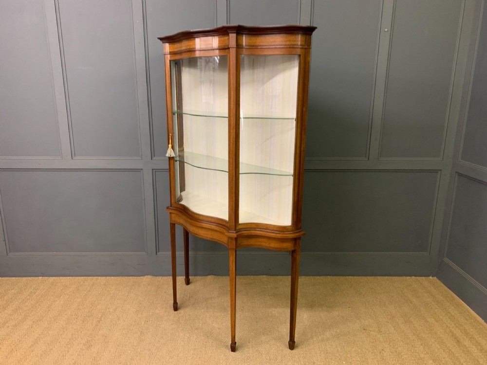 Maple & Co. Inlaid Mahogany Display Cabinet View XIII