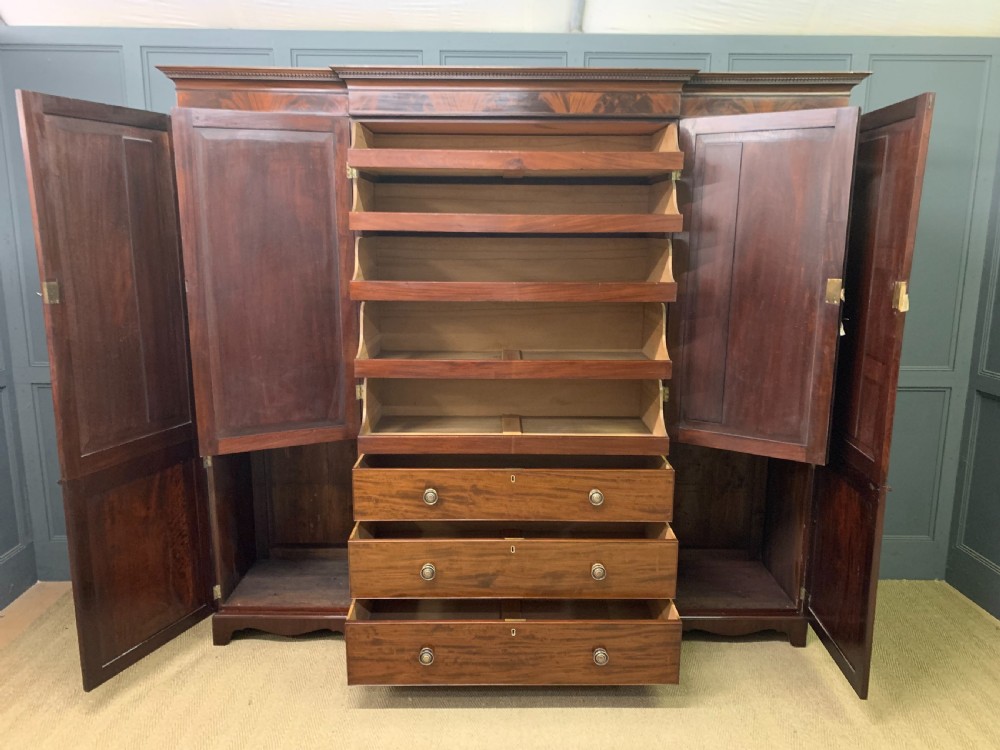 Georgian Inlaid Mahogany Compactum Wardrobe View XVI