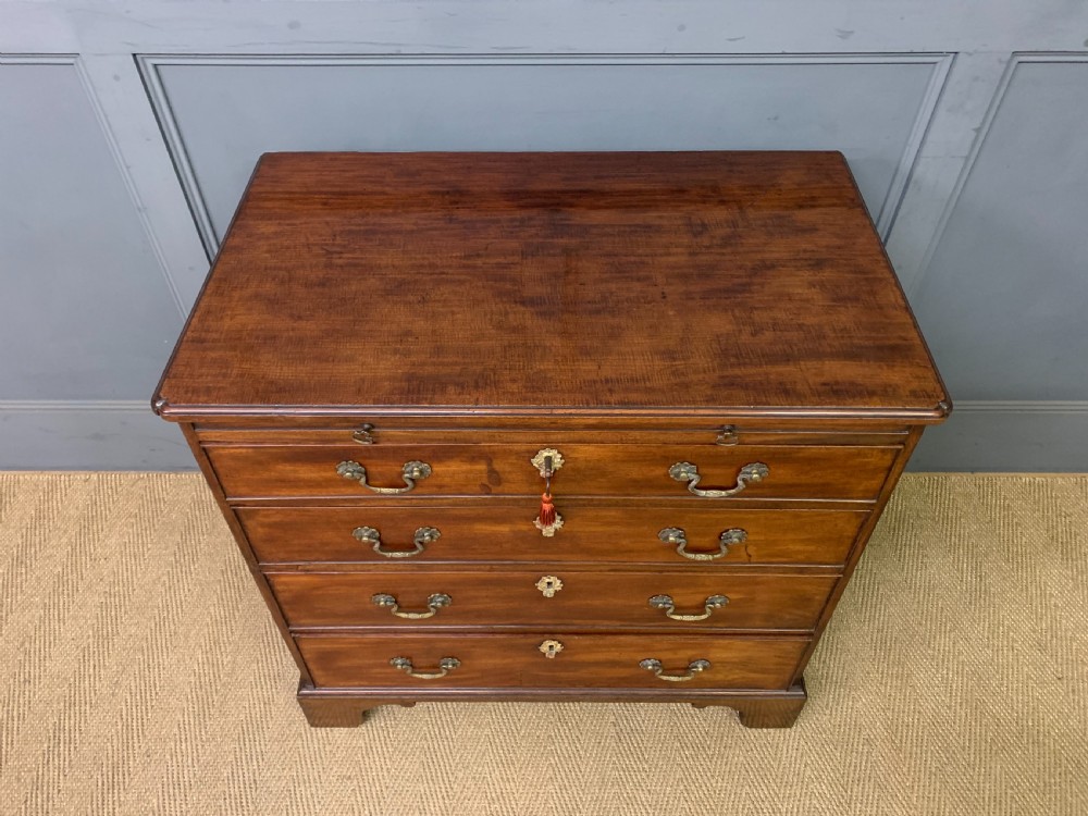George III Mahogany Bachelors Chest of Drawers View V