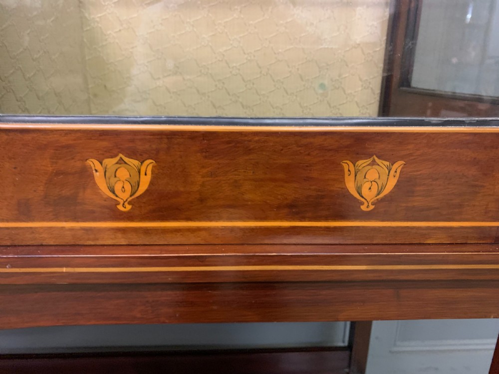 Arts and Crafts Inlaid Mahogany Display Cabinet View XII