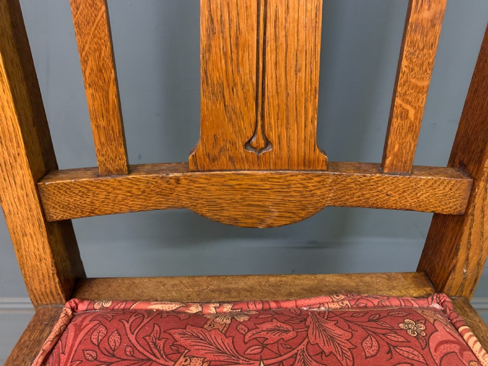 Set of 8 Arts and Crafts Dining Chairs View XIV