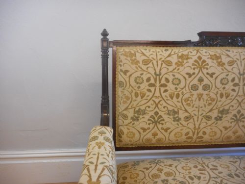 ANTIQUE VICTORIAN ROSEWOOD SOFA - ADDITIONAL PHOTO 9