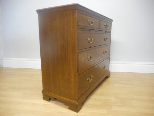 ANTIQUE GEORGIAN OAK CHEST OF DRAWERS - ADDITIONAL PHOTO 1
