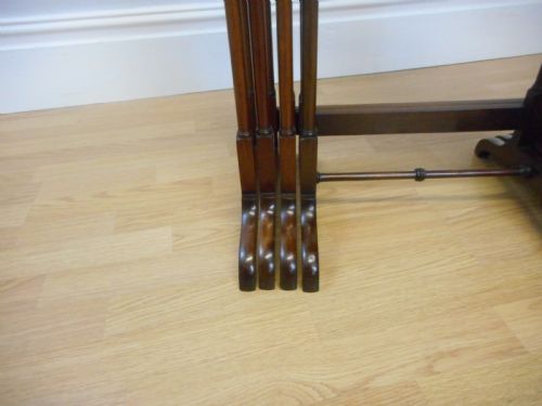 ANTIQUE 4 TABLE NEST IN MAHOGANY - ADDITIONAL PHOTO 9