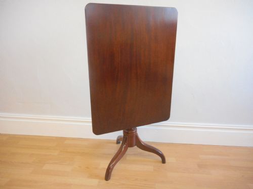antique george iii tripod table - CATEGORY: ANTIQUE TABLES - DATED GEORGIAN