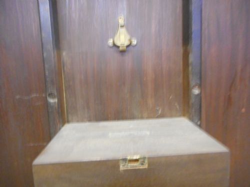ANTIQUE GEORGE III TRIPOD TABLE - ADDITIONAL PHOTO 8