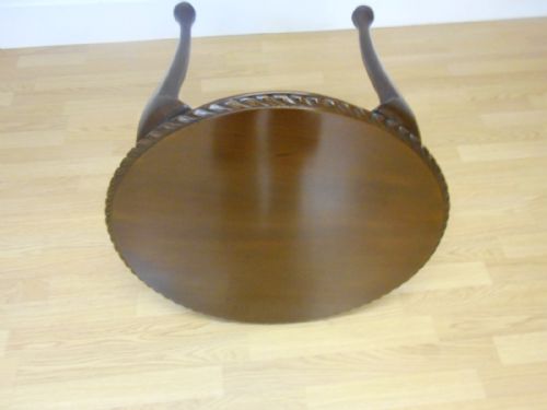ANTIQUE COFFEE TABLE - ADDITIONAL PHOTO 8