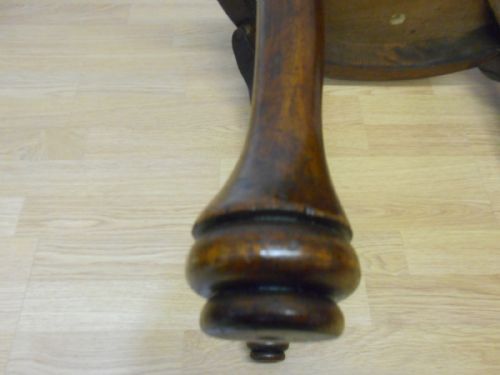 ANTIQUE COFFEE TABLE - ADDITIONAL PHOTO 10