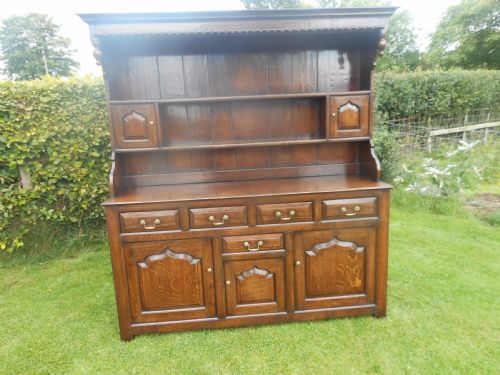 antique dresser and rack - CATEGORY: ANTIQUE DRESSERS - DATED 1920
