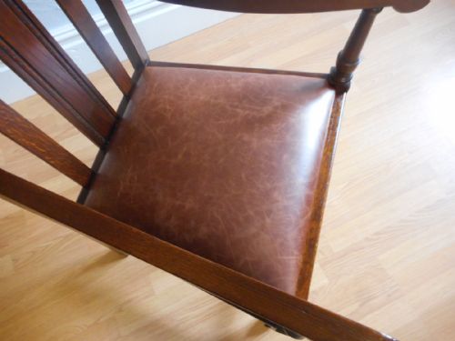 ANTIQUE OAK ARM CHAIR - ADDITIONAL PHOTO 12