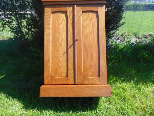 ANTIQUE OAK CUPBOARD - ADDITIONAL PHOTO 12