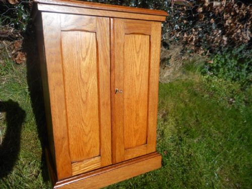 ANTIQUE OAK CUPBOARD - ADDITIONAL PHOTO 13
