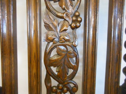 ANTIQUE CARVED OAK ARM CHAIR - ADDITIONAL PHOTO 5
