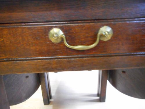 ANTIQUE GEORGIAN DINNING TABLE - ADDITIONAL PHOTO 5