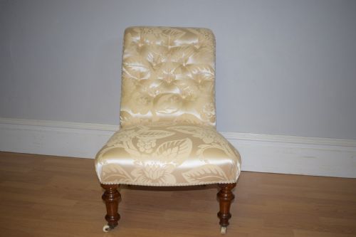 ANTIQUE VICTORIAN BUTTON BACK CHAIR - ADDITIONAL PHOTO 12