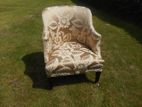 ANTIQUE VICTORIAN UPHOLSTERED TUB CHAIR - ADDITIONAL PHOTO 10