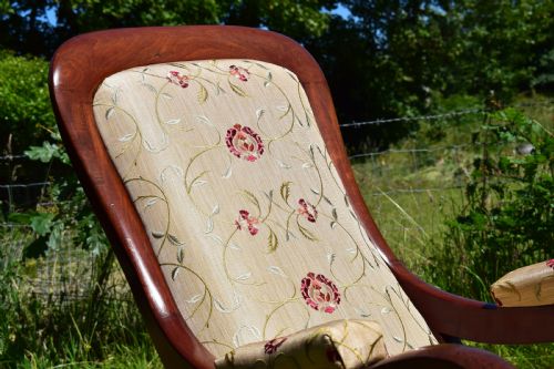 ANTIQUE VICTORIAN ROCKING CHAIR - ADDITIONAL PHOTO 8