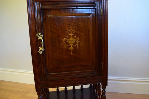ANTIQUE VICTORIAN BEDSIDE CABINET - ADDITIONAL PHOTO 4