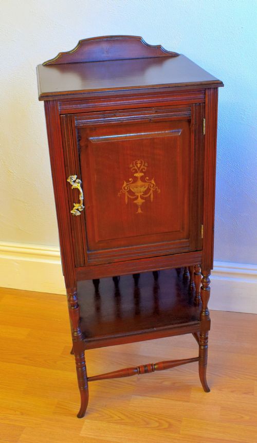 antique victorian bedside cabinet - CATEGORY: ANTIQUE CABINETS - DATED VICTORIAN