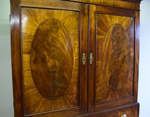 ANTIQUE GEORGIAN PERIOD LINEN PRESS - ADDITIONAL PHOTO 4